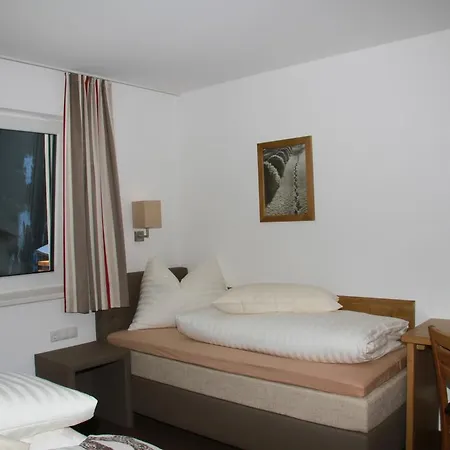 Apart Alpin Apartment *