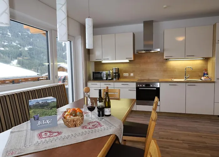 Alpin Appartamento Tux